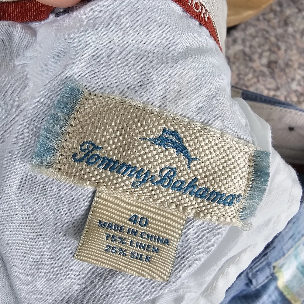 Tommy Bahama stylish plaid